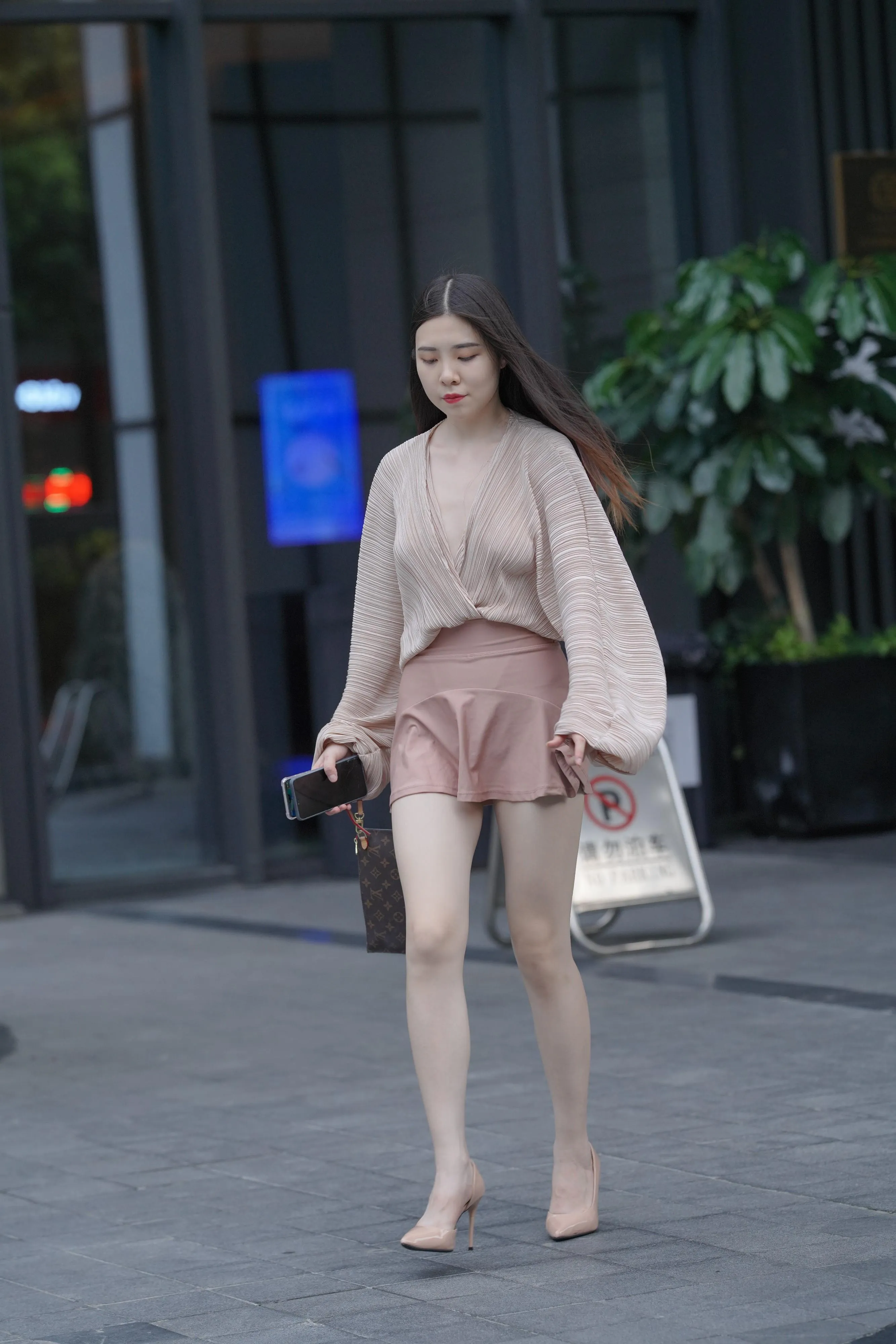 魔镜街拍 NO.167 可爱的粉色短裙小姐姐 [495P]插图5